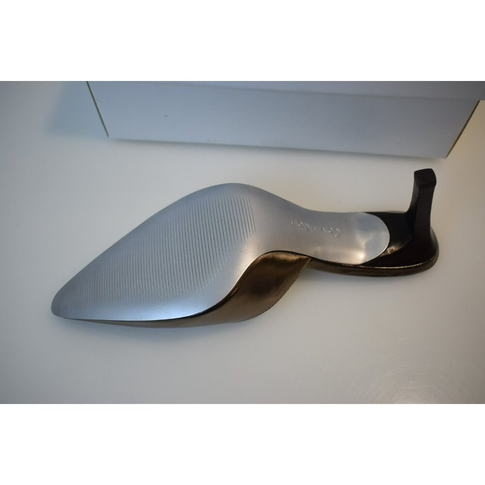Calvin Klein Women's 9.5M Pewter Slip on Pointy toe heels New Landry Flash - Picture 9 of 11